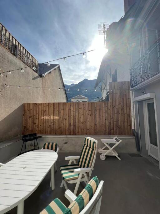 Maison Avec Cour Privative Luz-Saint-Sauveur Exterior foto